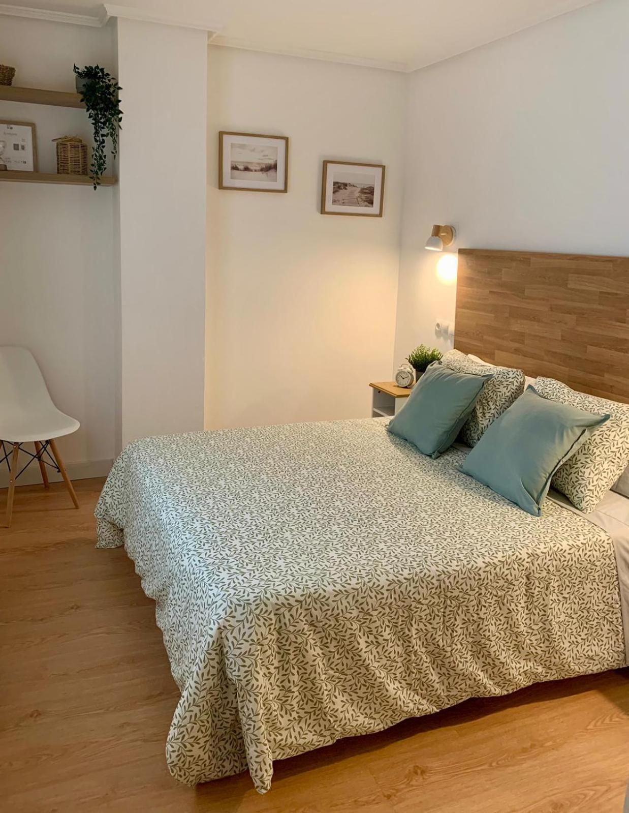 Zarzuela Campoamor Centro, Plaza De Garaje Apartment